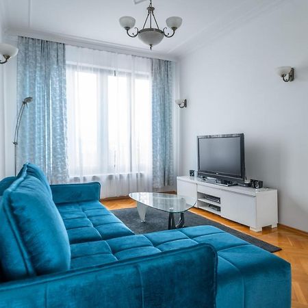 Vitosha Str 2Bd White & Blue Apt By Flat Mаnager Sofya Dış mekan fotoğraf